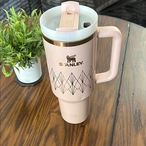 Stanley Blush Pink Geometric Travel Mug